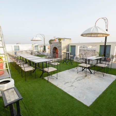 אגרה Hotel Sahibs Lighthouse - Swimming Pool מראה חיצוני תמונה