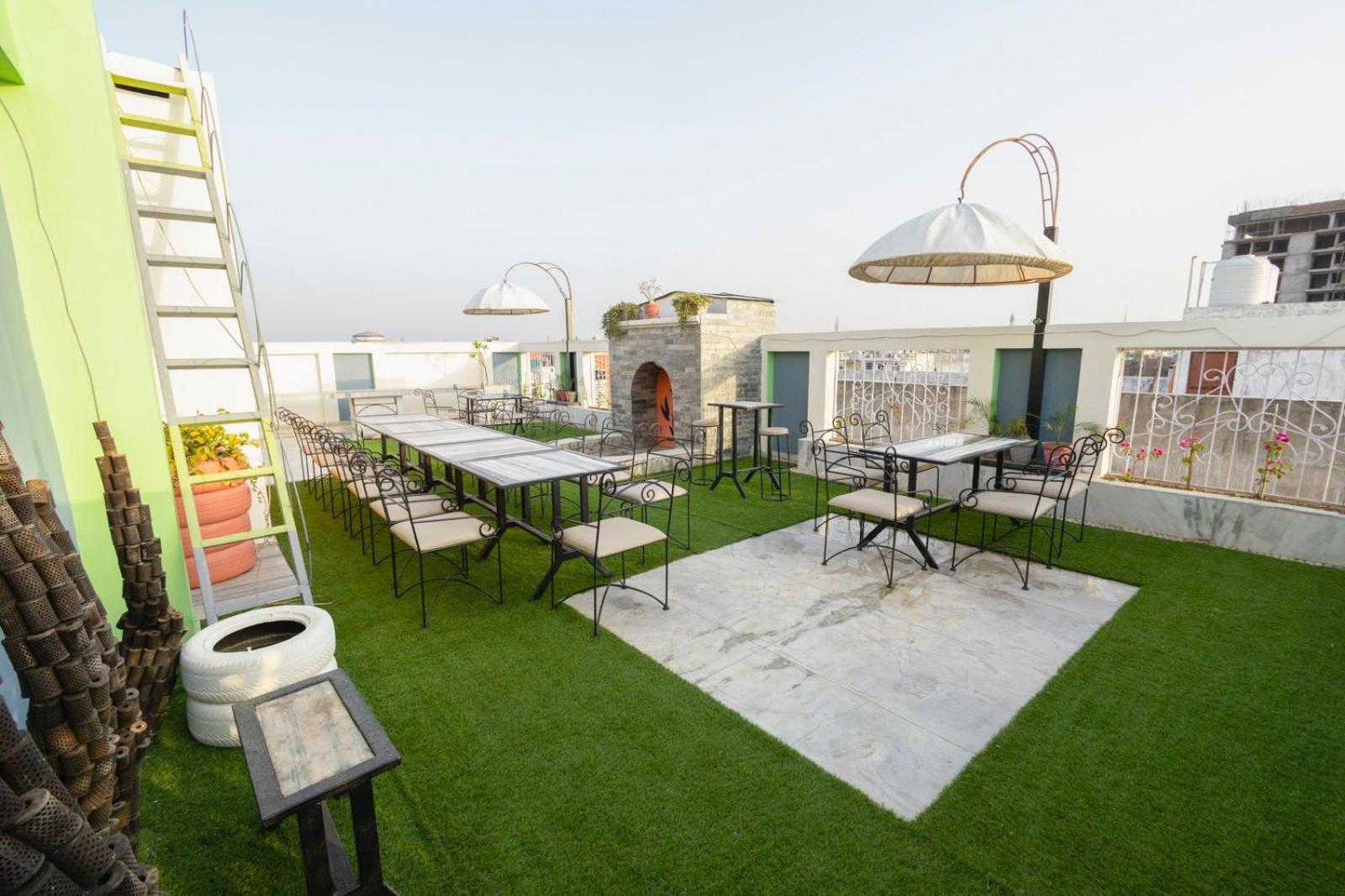 אגרה Hotel Sahibs Lighthouse - Swimming Pool מראה חיצוני תמונה