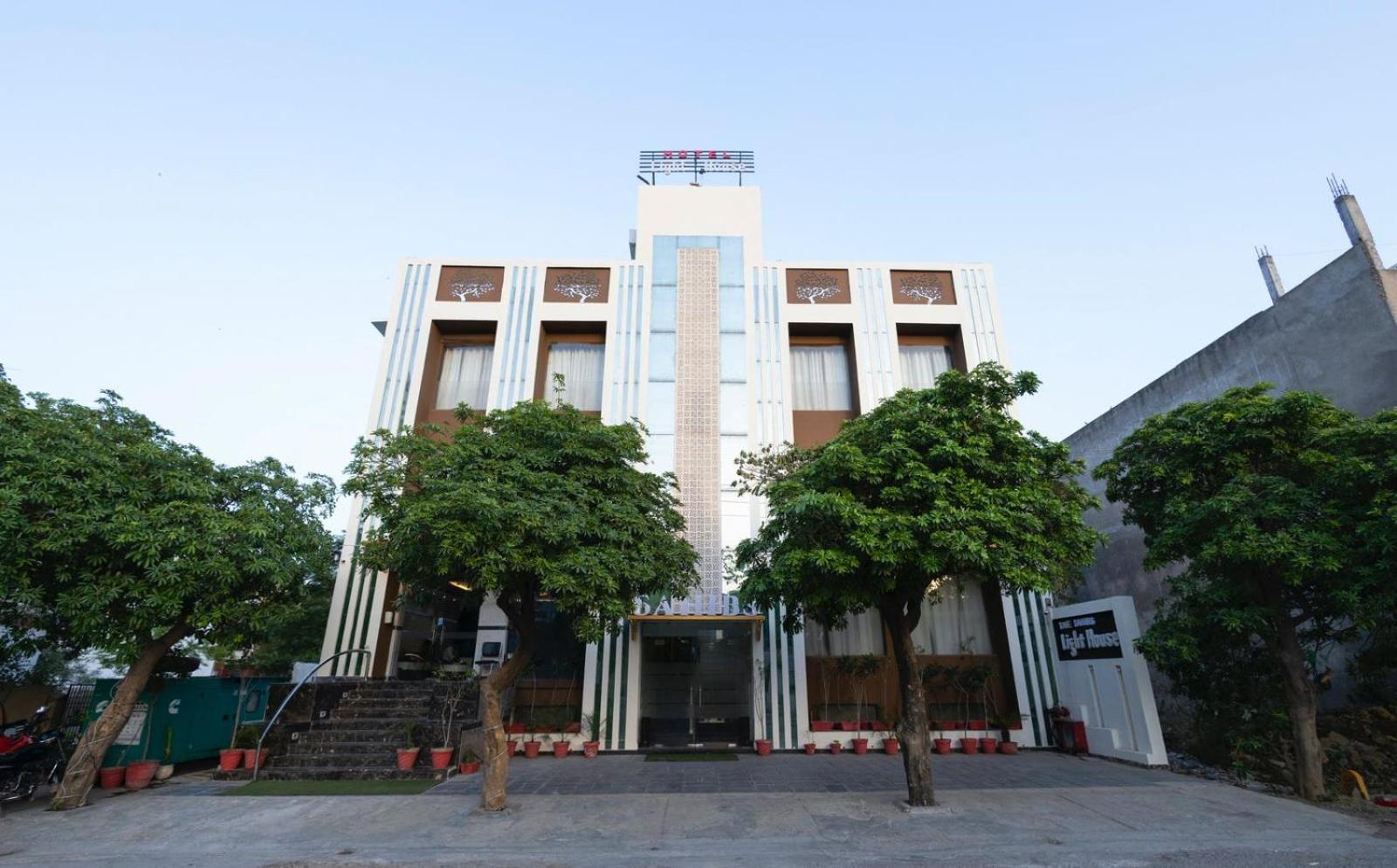 אגרה Hotel Sahibs Lighthouse - Swimming Pool מראה חיצוני תמונה